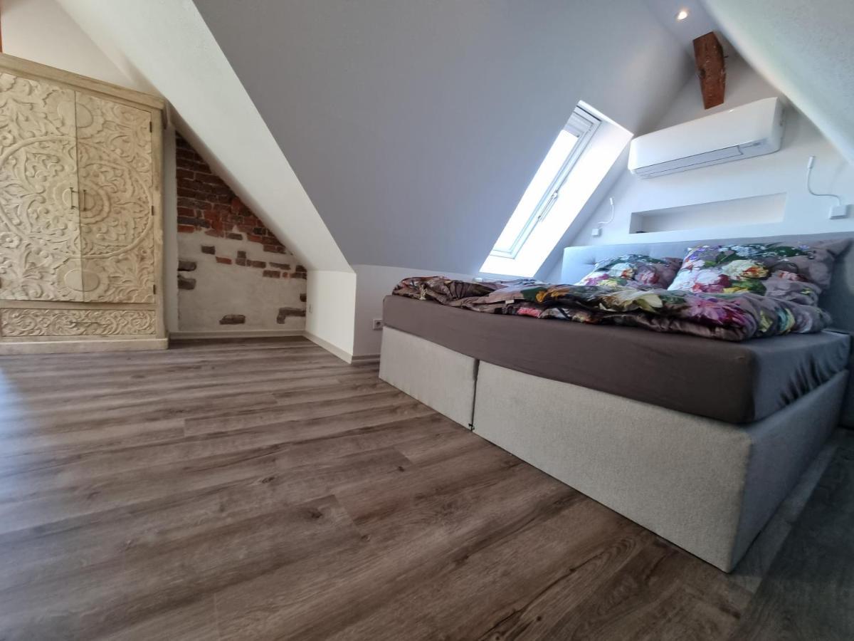 5 Sterne Bahnhoftraum, Appartement "Waldliebe" 133Qm, Grosse Terrasse 70Qm, Qr Code Scannen Fuer Virtuellen Rundgang, Premium Ausstattung Braunfels Exteriör bild