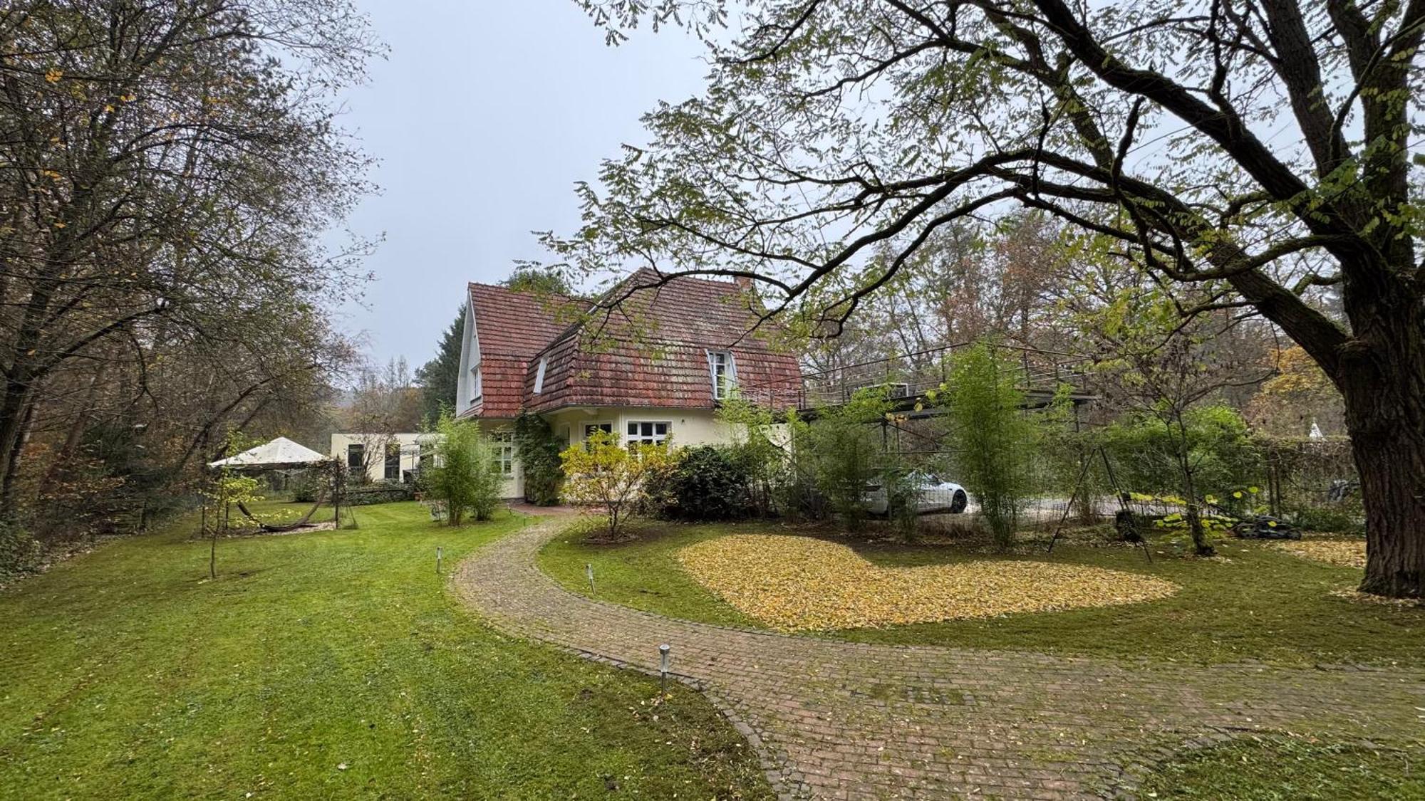 5 Sterne Bahnhoftraum, Appartement "Waldliebe" 133Qm, Grosse Terrasse 70Qm, Qr Code Scannen Fuer Virtuellen Rundgang, Premium Ausstattung Braunfels Exteriör bild